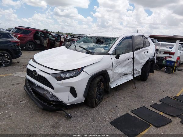 2022 TOYOTA RAV4 LE