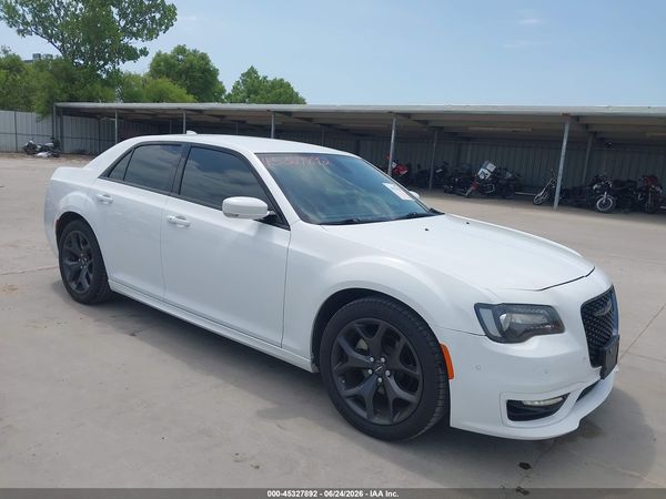 2023 CHRYSLER 300 TOURING L