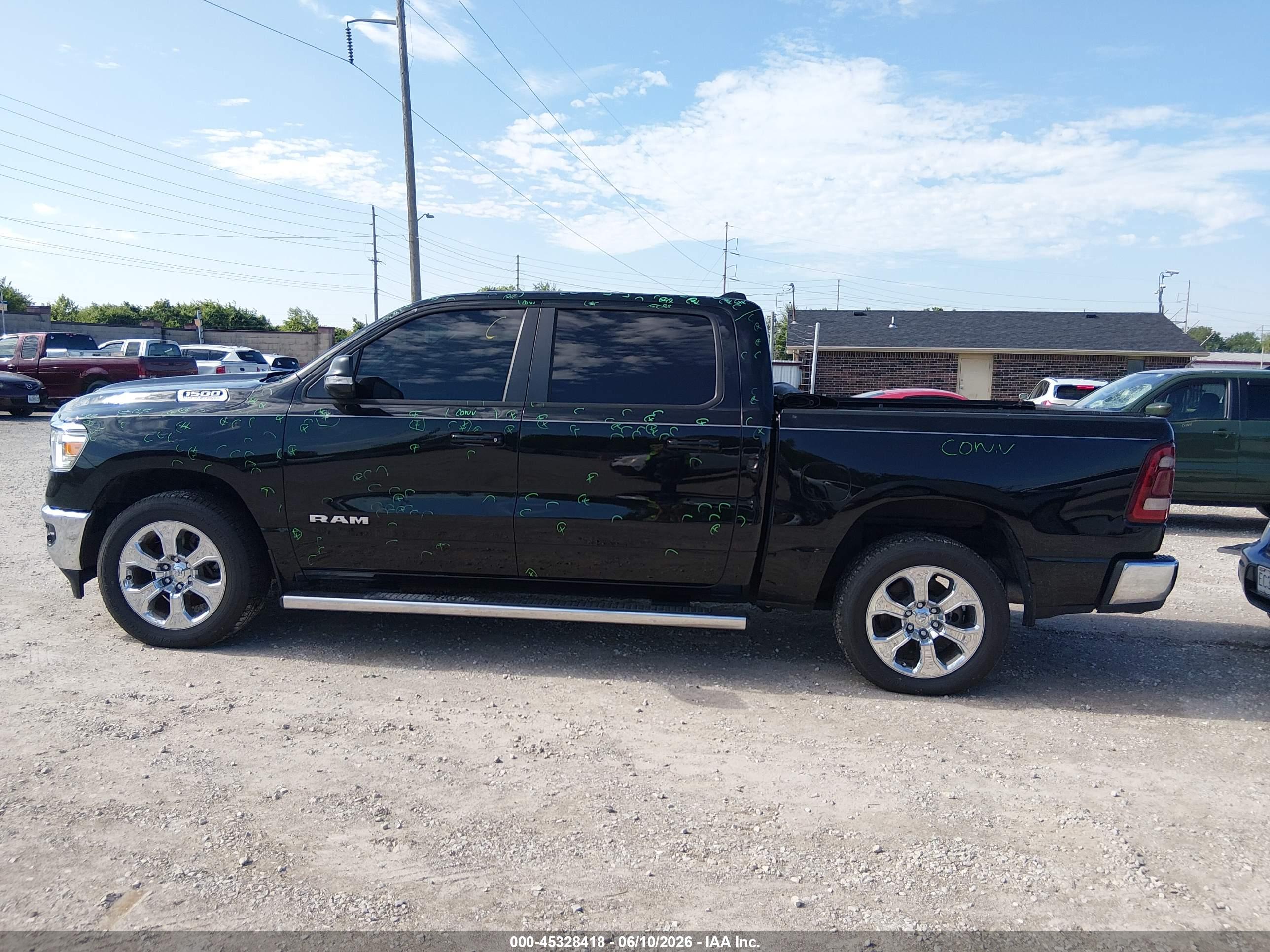 2021 RAM 1500 BIG HORN  4X4 5'7 BOX