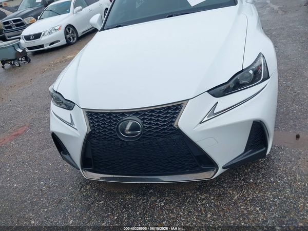 2017 LEXUS IS 200T