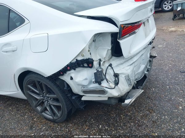 2017 LEXUS IS 200T