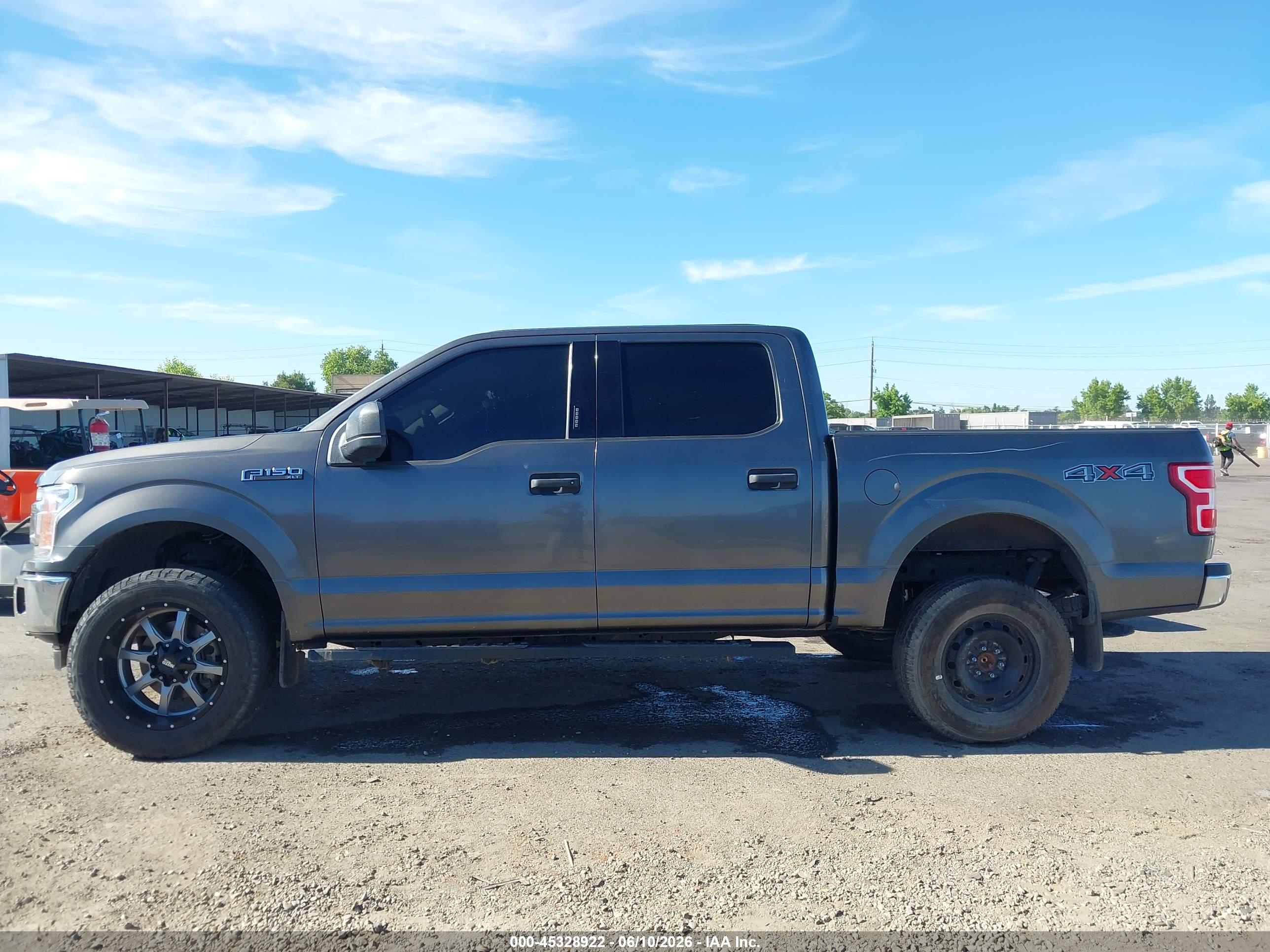 2018 FORD F-150 XLT