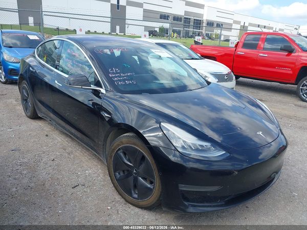 2018 TESLA MODEL 3 LONG RANGE/PERFORMANCE
