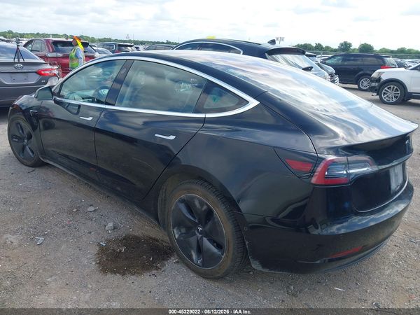 2018 TESLA MODEL 3 LONG RANGE/PERFORMANCE