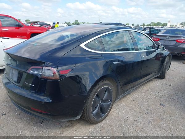 2018 TESLA MODEL 3 LONG RANGE/PERFORMANCE