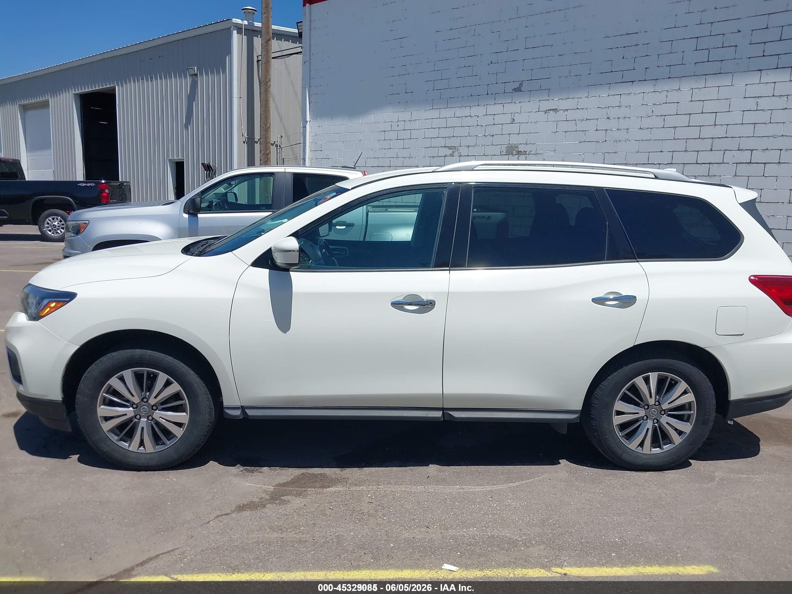 2020 NISSAN PATHFINDER S 4WD