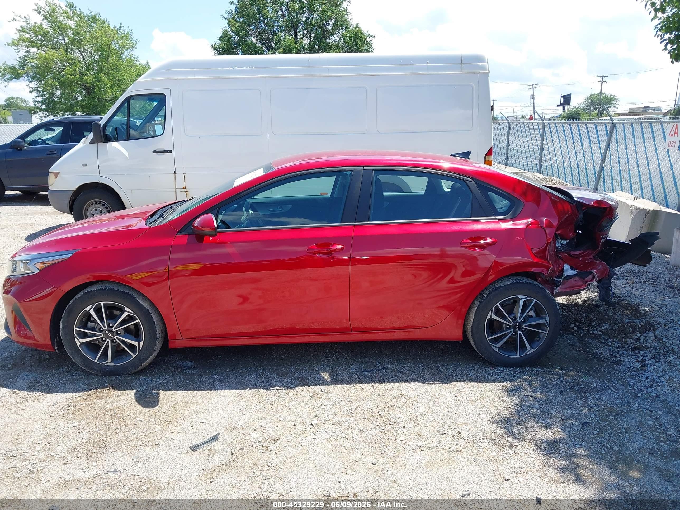 2022 KIA FORTE LXS