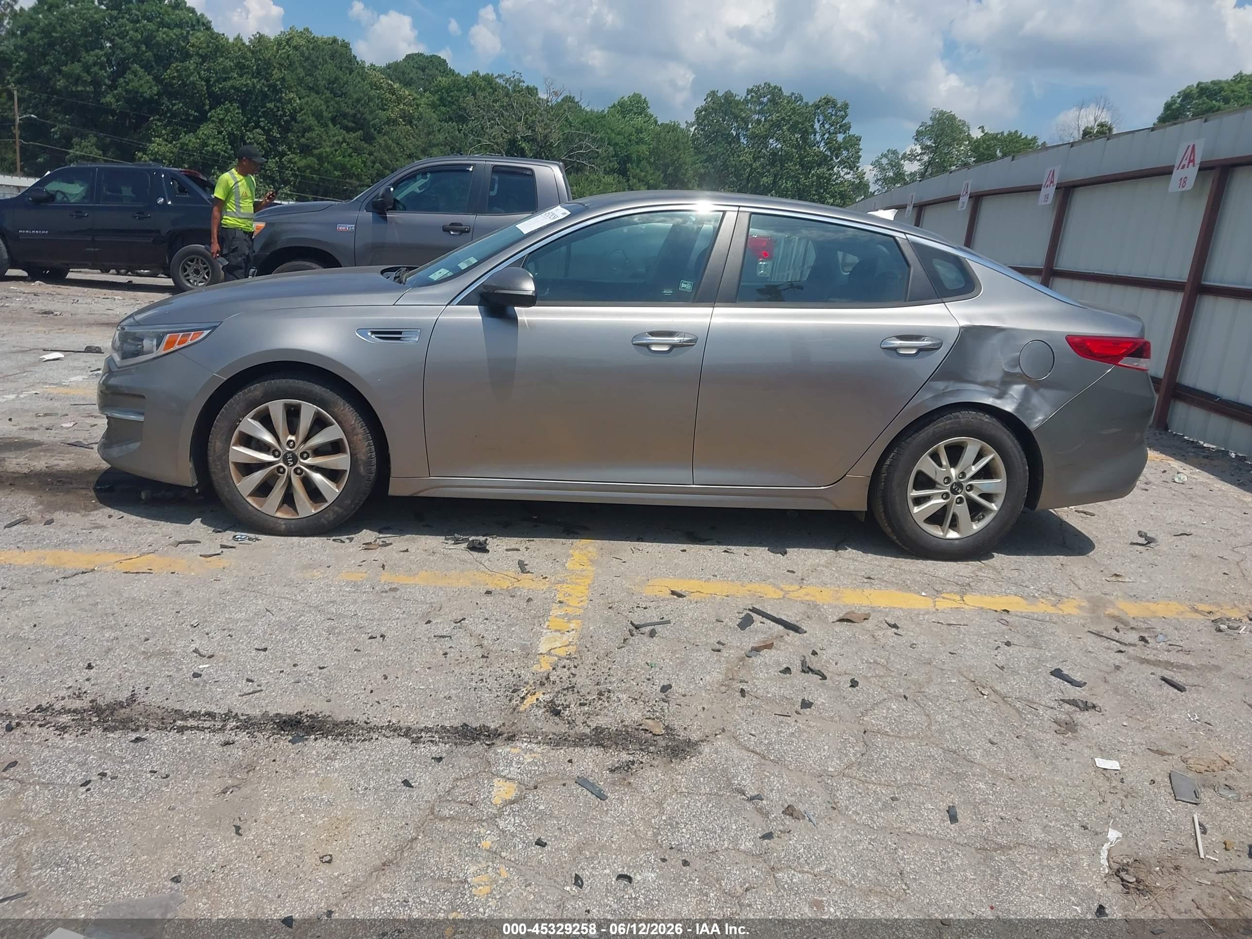 2018 KIA OPTIMA LX