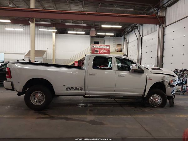 2024 RAM 3500 LARAMIE  4X4 8' BOX