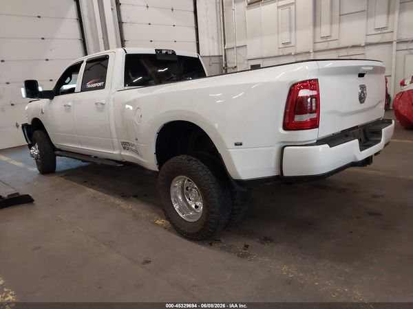 2024 RAM 3500 LARAMIE  4X4 8' BOX