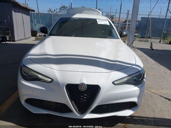 2020 ALFA ROMEO GIULIA RWD