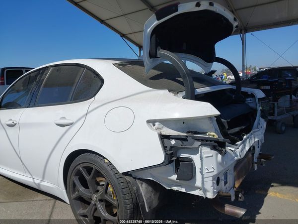 2020 ALFA ROMEO GIULIA RWD