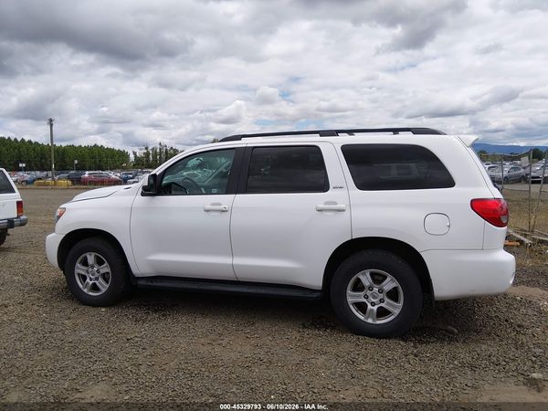 2016 TOYOTA SEQUOIA SR5 5.7L V8