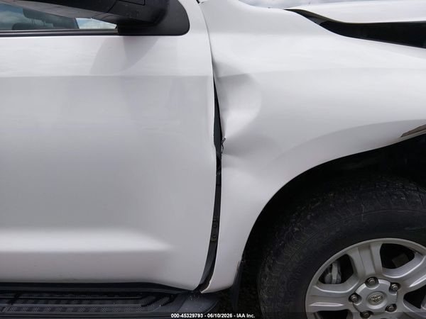 2016 TOYOTA SEQUOIA SR5 5.7L V8
