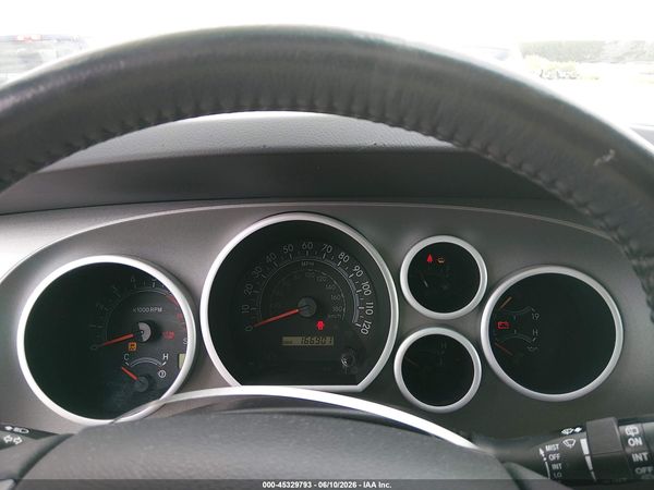 2016 TOYOTA SEQUOIA SR5 5.7L V8