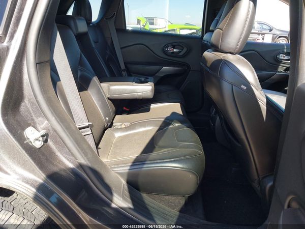 2019 JEEP CHEROKEE LATITUDE PLUS 4X4