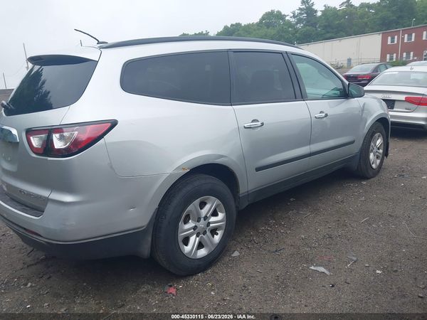 2015 CHEVROLET TRAVERSE LS — I4