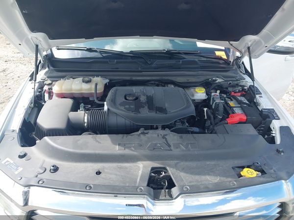 2025 RAM 1500 LARAMIE  4X4 5'7 BOX