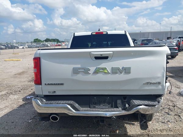 2025 RAM 1500 LARAMIE  4X4 5'7 BOX