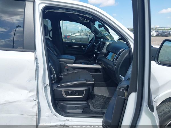 2025 RAM 1500 LARAMIE  4X4 5'7 BOX