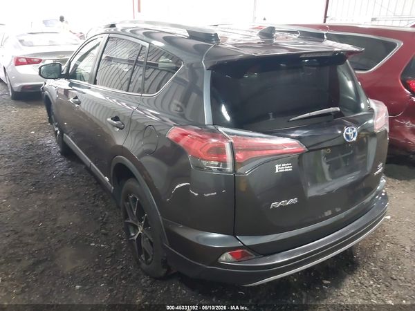 2018 TOYOTA RAV4 HYBRID SE