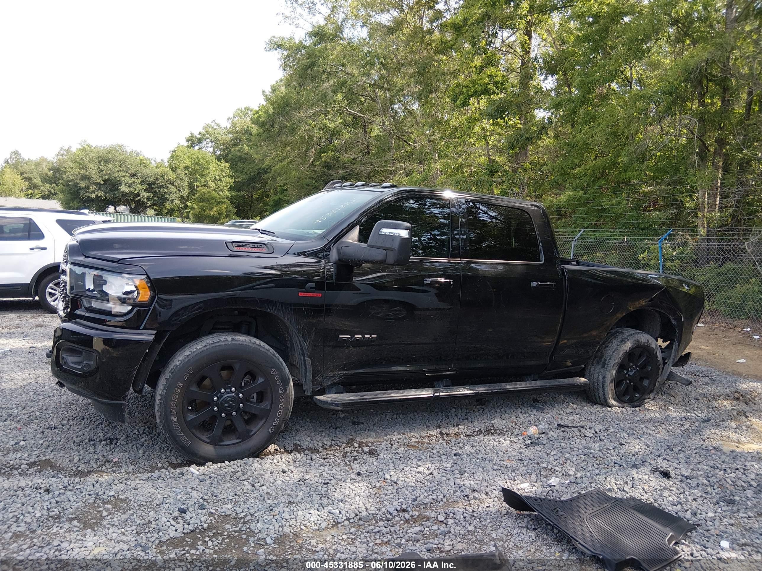 2024 RAM 2500 BIG HORN  4X4 6'4 BOX