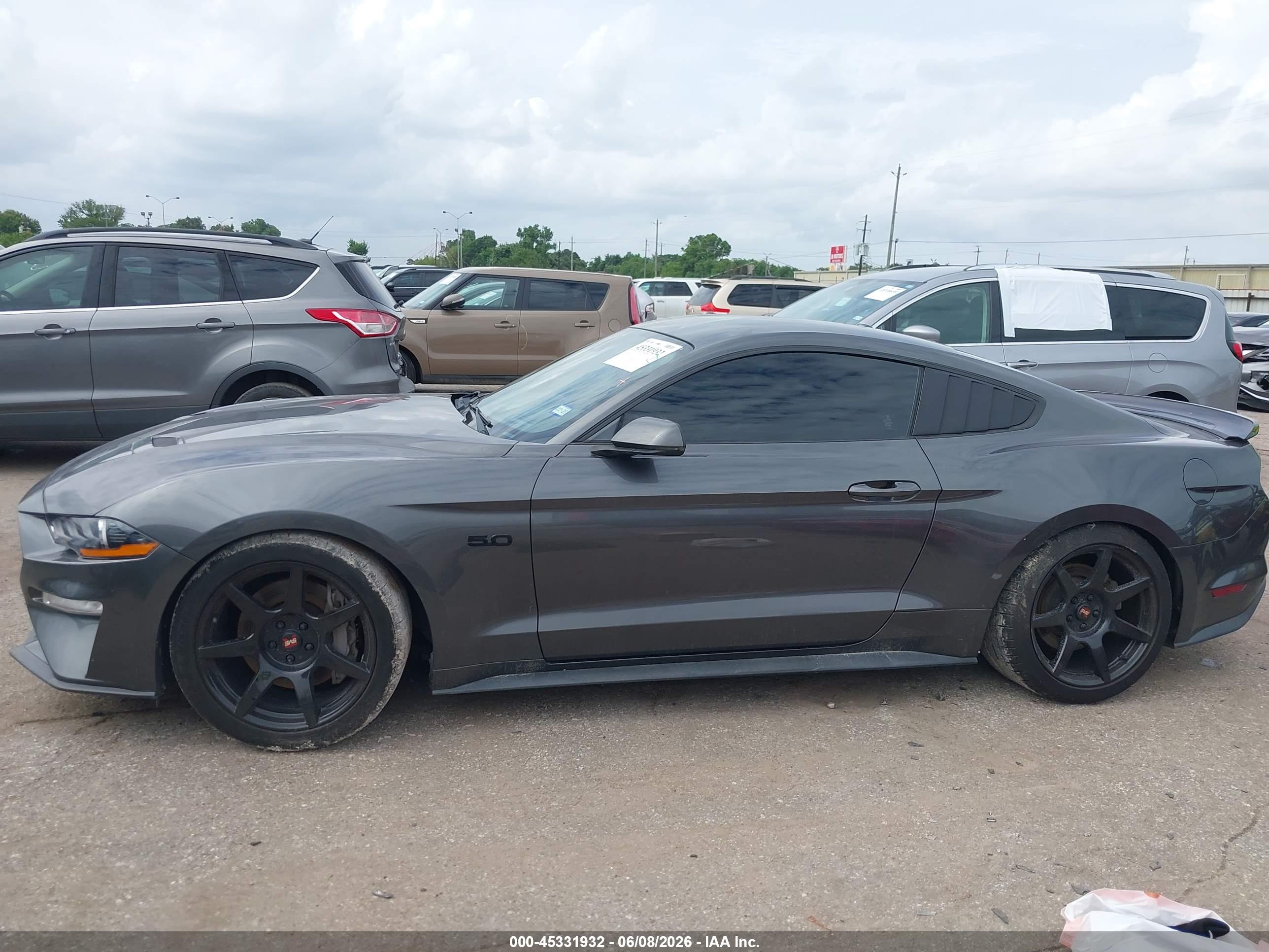 2019 FORD MUSTANG GT PREMIUM