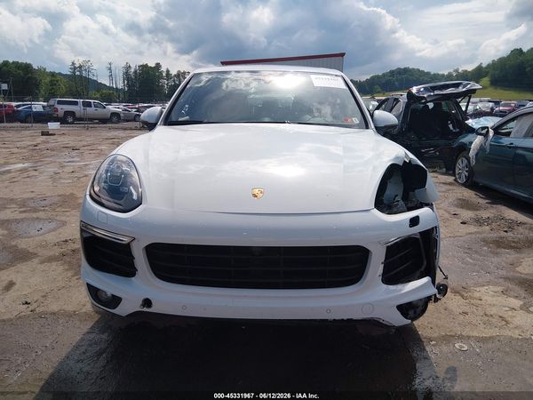 2017 PORSCHE CAYENNE PLATINUM EDITION