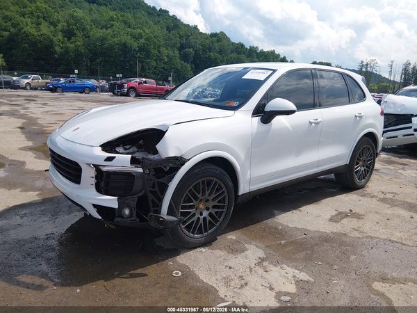 2017 PORSCHE CAYENNE PLATINUM EDITION