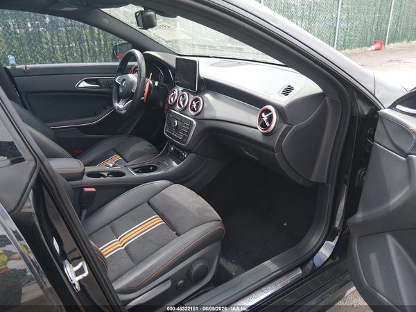 2016 MERCEDES-BENZ CLA 250 4MATIC