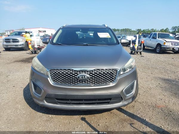 2017 KIA SORENTO 2.4L LX