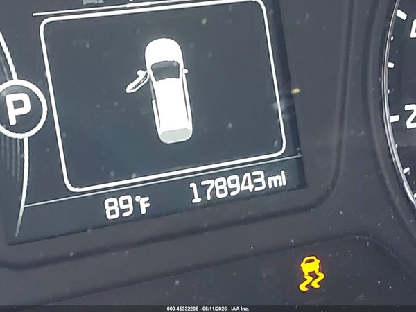 2017 KIA SORENTO 2.4L LX