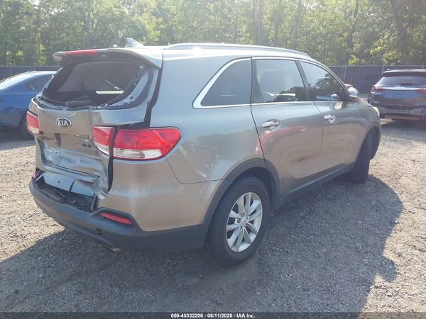 2017 KIA SORENTO 2.4L LX