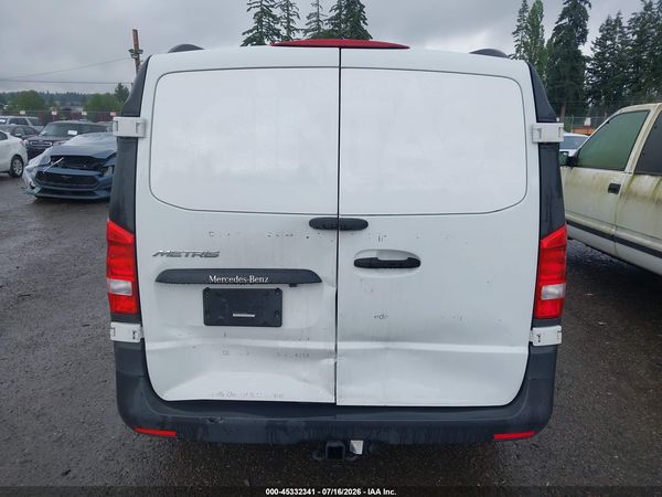 2018 MERCEDES-BENZ METRIS