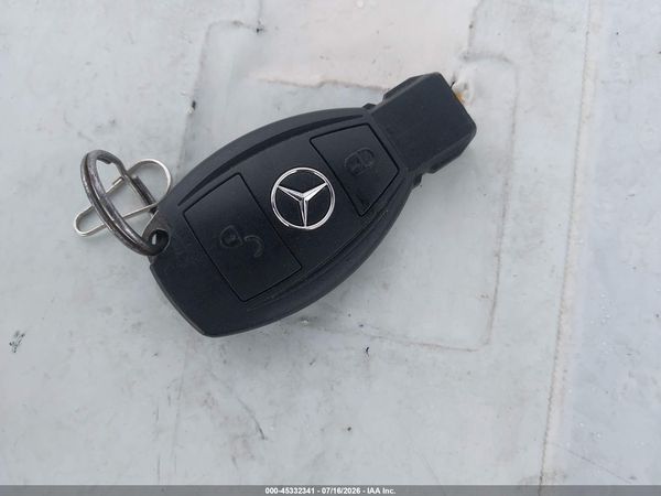 2018 MERCEDES-BENZ METRIS