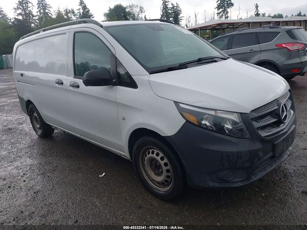 2018 MERCEDES-BENZ METRIS