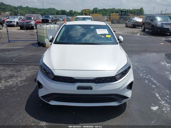 2023 KIA FORTE LXS