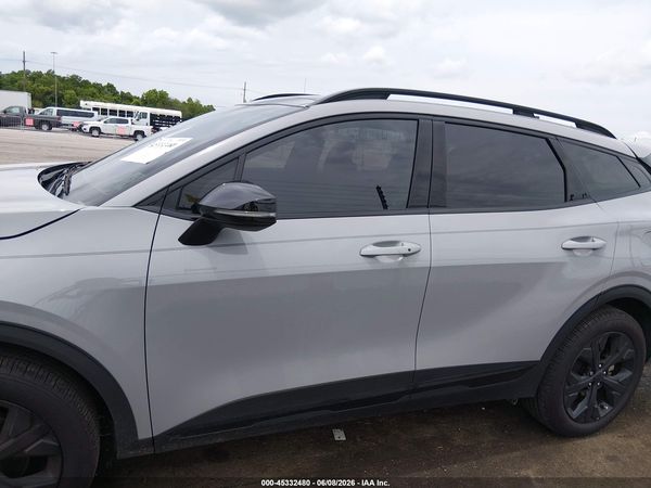 2025 KIA SPORTAGE X-LINE