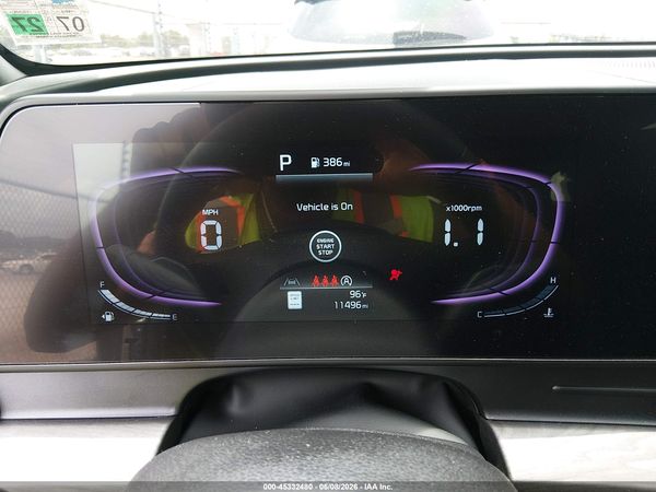 2025 KIA SPORTAGE X-LINE