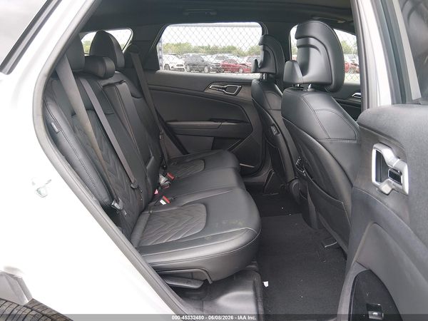 2025 KIA SPORTAGE X-LINE
