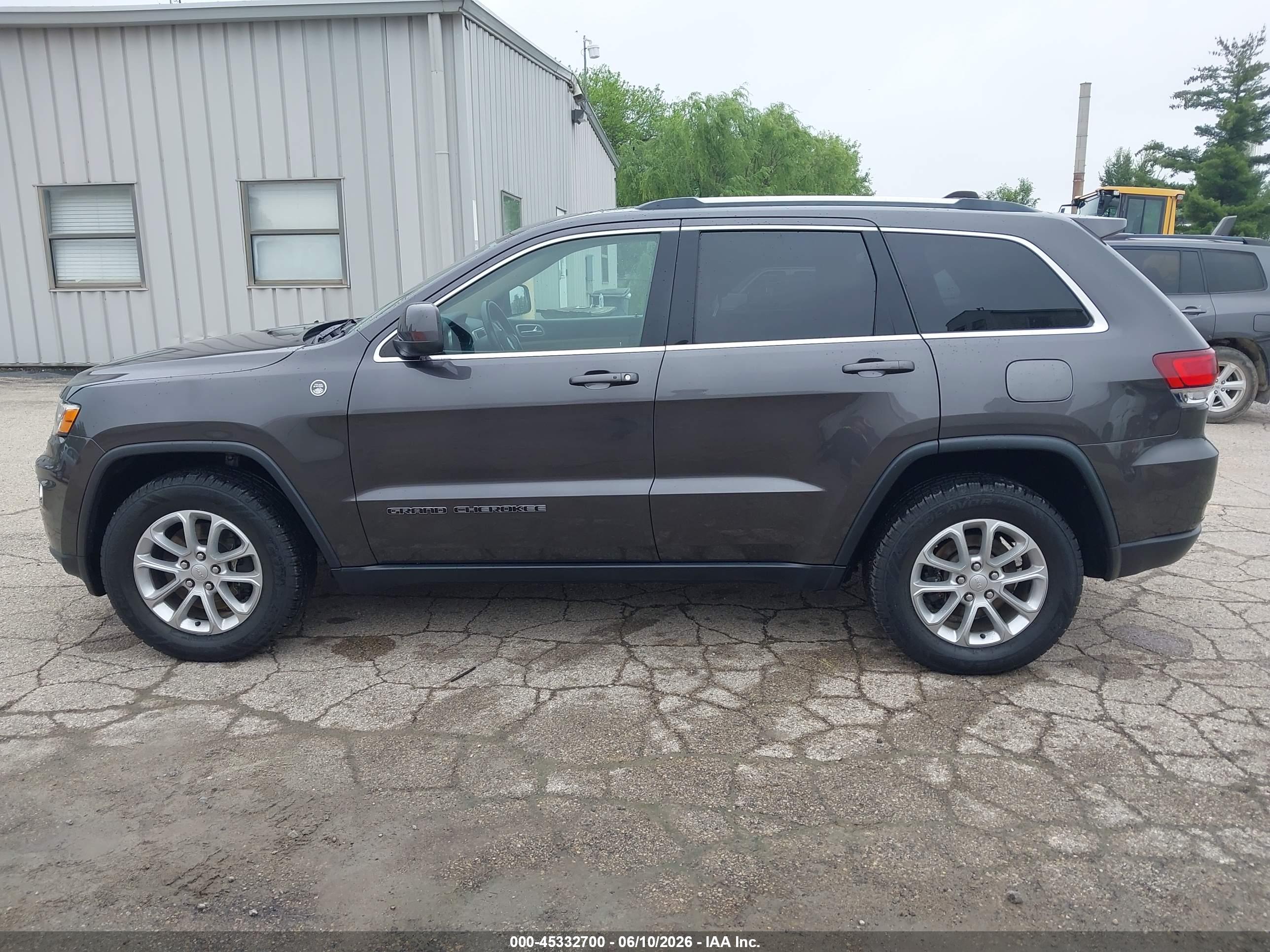 2021 JEEP GRAND CHEROKEE LAREDO E 4X4