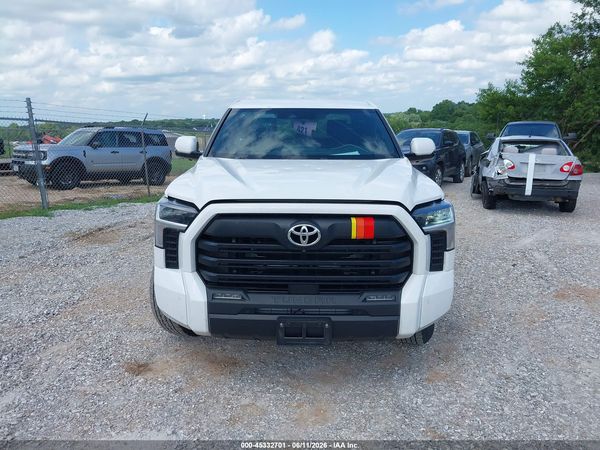 2025 TOYOTA TUNDRA SR5