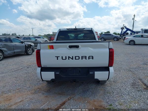 2025 TOYOTA TUNDRA SR5