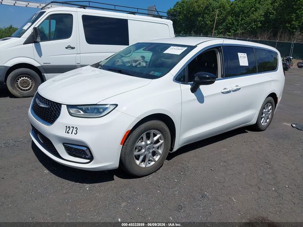 2024 CHRYSLER PACIFICA — I2