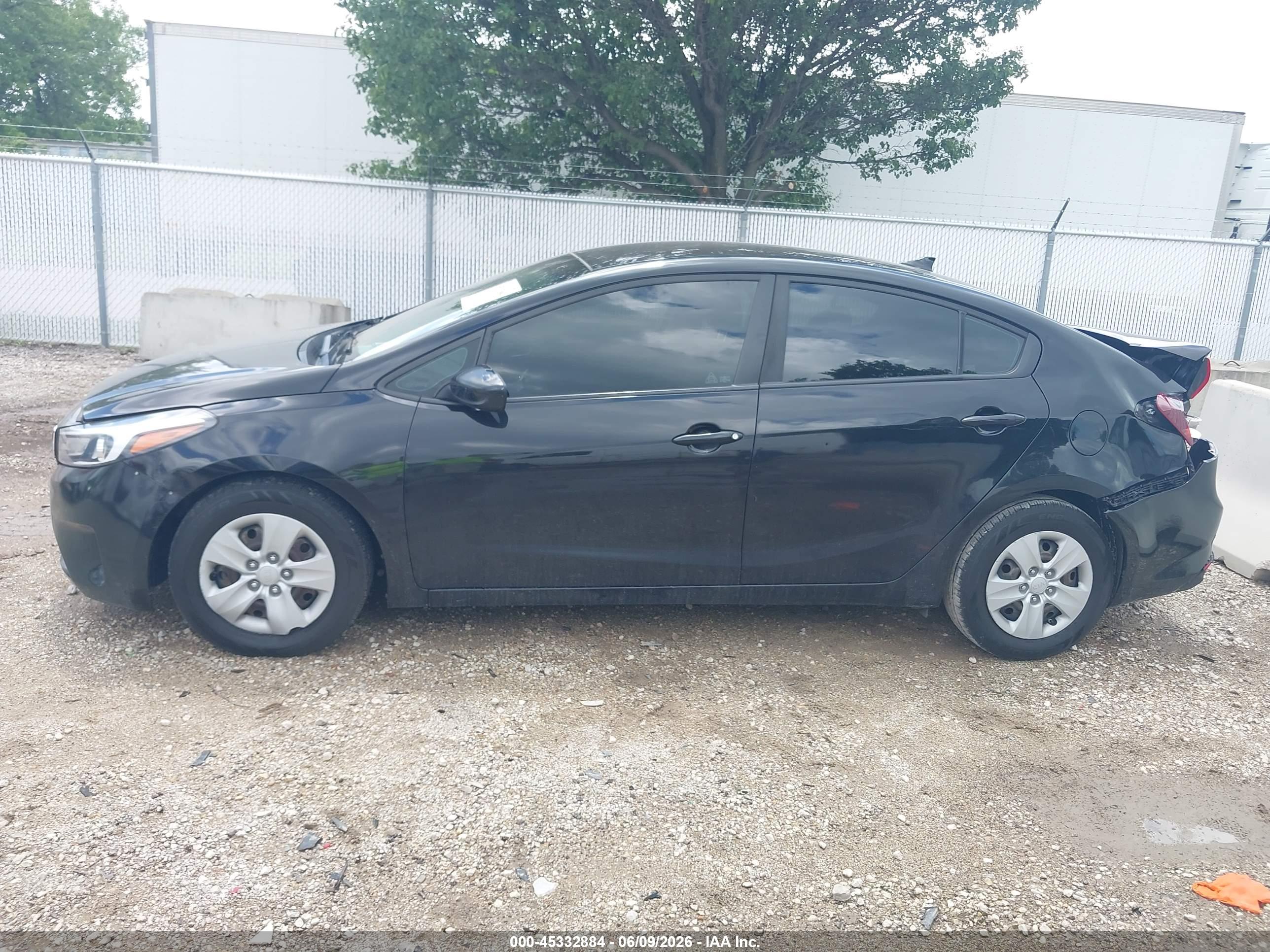 2018 KIA FORTE LX