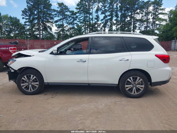 2018 NISSAN PATHFINDER SV