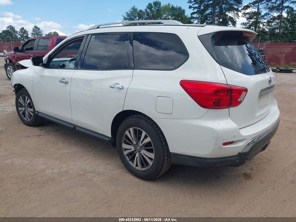 2018 NISSAN PATHFINDER SV