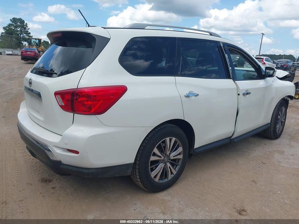 2018 NISSAN PATHFINDER SV