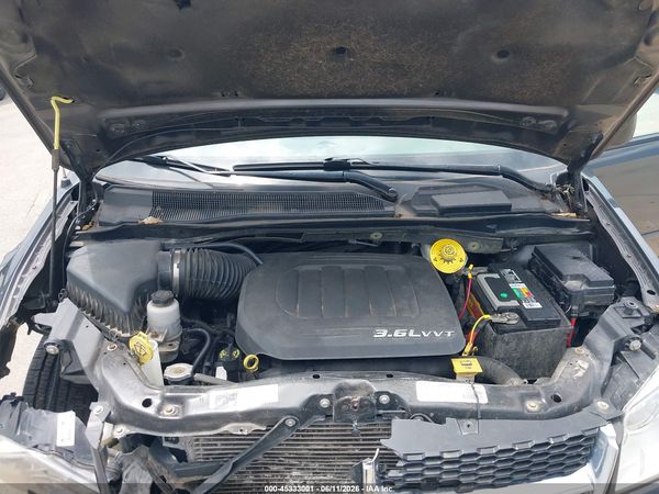 2016 DODGE GRAND CARAVAN SE