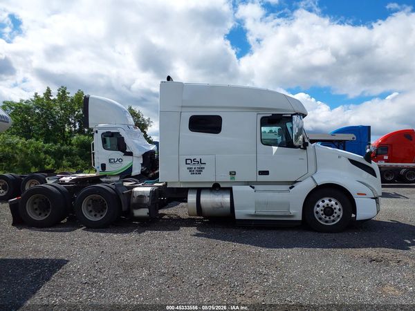 2019 VOLVO VNL